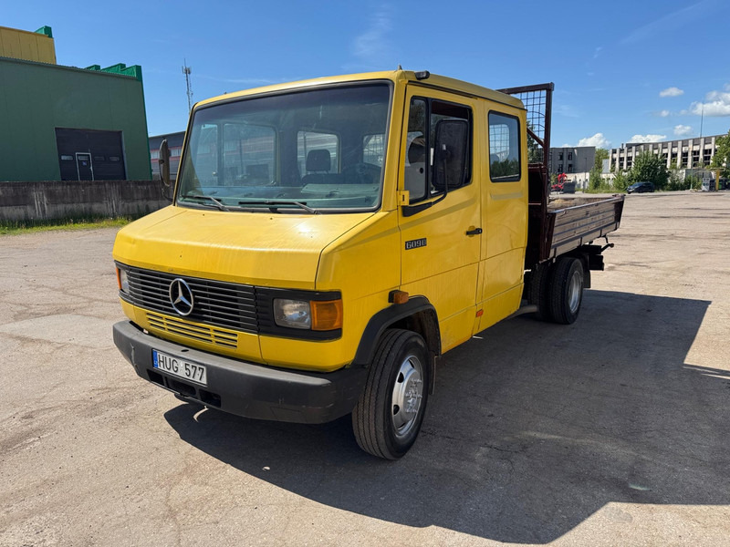 Mercedes-Benz 609 D - Camion benne: photos 1 Mercedes-Benz 609 D - Camion benne: photos 1