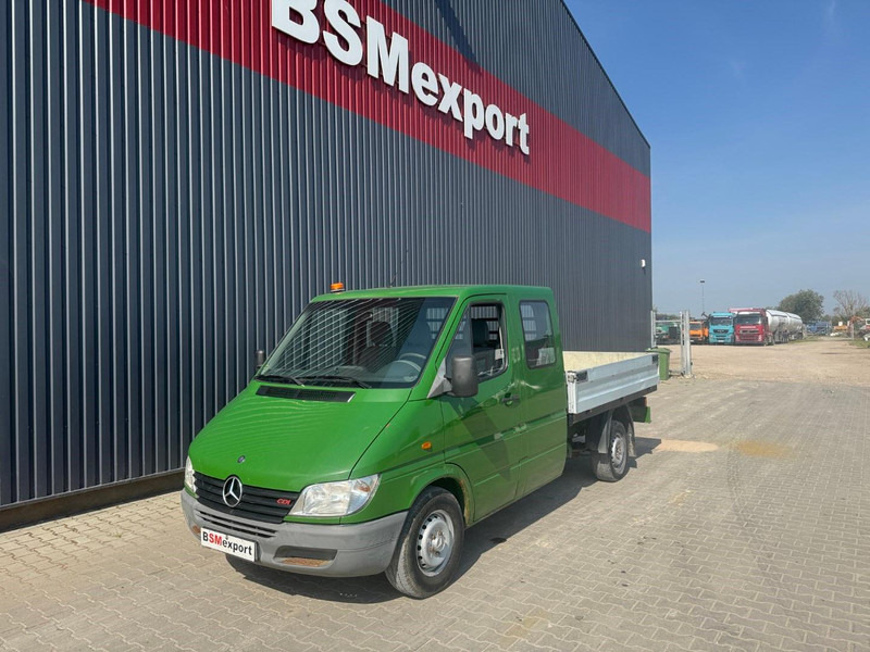 Mercedes-Benz Sprinter 313 - Utilitaire plateau: photos 1 Mercedes-Benz Sprinter 313 - Utilitaire plateau: photos 1