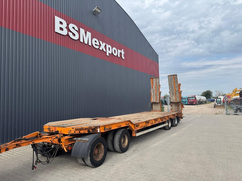 Müller-Mitteltal - Remorque porte-engin surbaissée: photos 1 Müller-Mitteltal - Remorque porte-engin surbaissée: photos 1