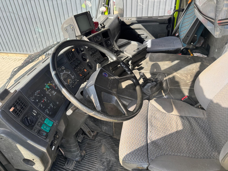 Scania 113.320 vacuum truck - Camion hydrocureur: photos 5 Scania 113.320 vacuum truck - Camion hydrocureur: photos 5