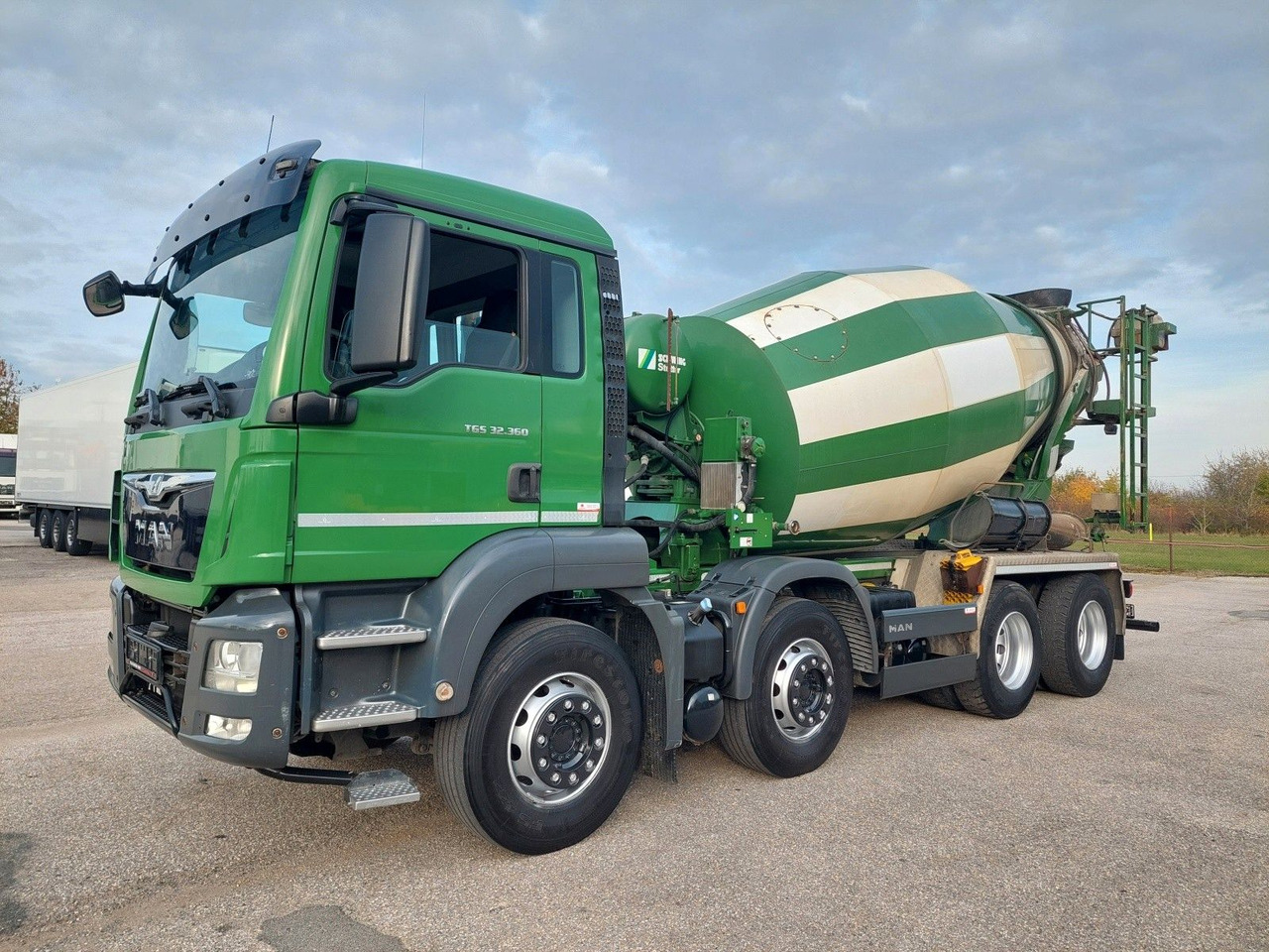 MAN TGS 32.360 BB Stetter 8x4 - Camion malaxeur: photos 1 MAN TGS 32.360 BB Stetter 8x4 - Camion malaxeur: photos 1