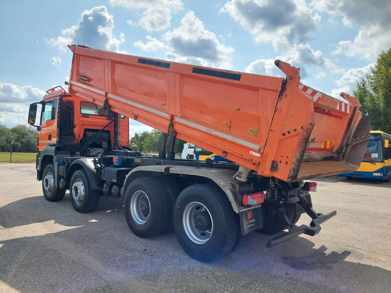 MAN TGS 35.480 8x4 BB Meiller Bordmatik - Camion benne: photos 3 MAN TGS 35.480 8x4 BB Meiller Bordmatik - Camion benne: photos 3