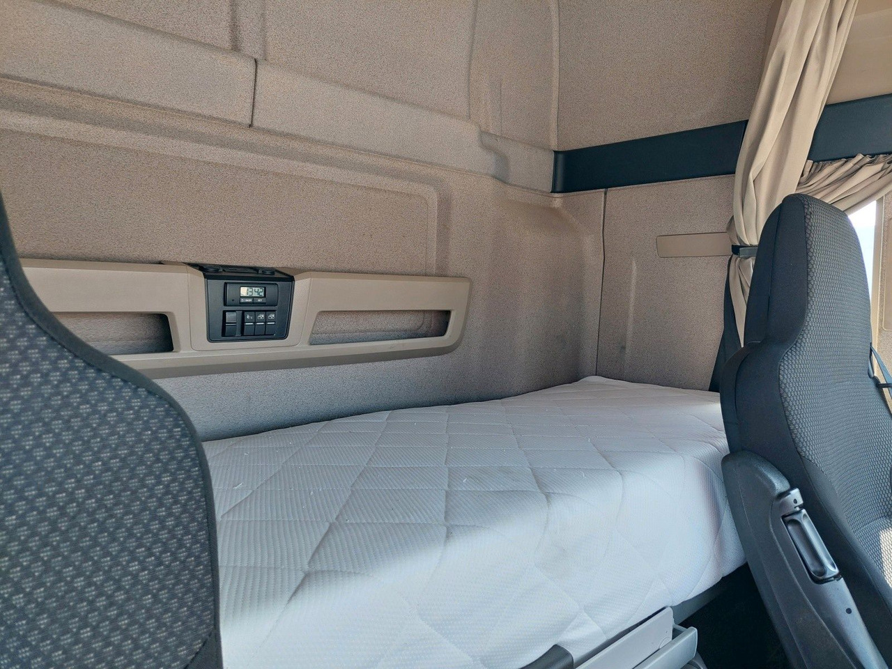 Tracteur routier MAN TG3 33.510 6X6 BL KRAN LANGHOLZ Kesla 2117ZT94: photos 18