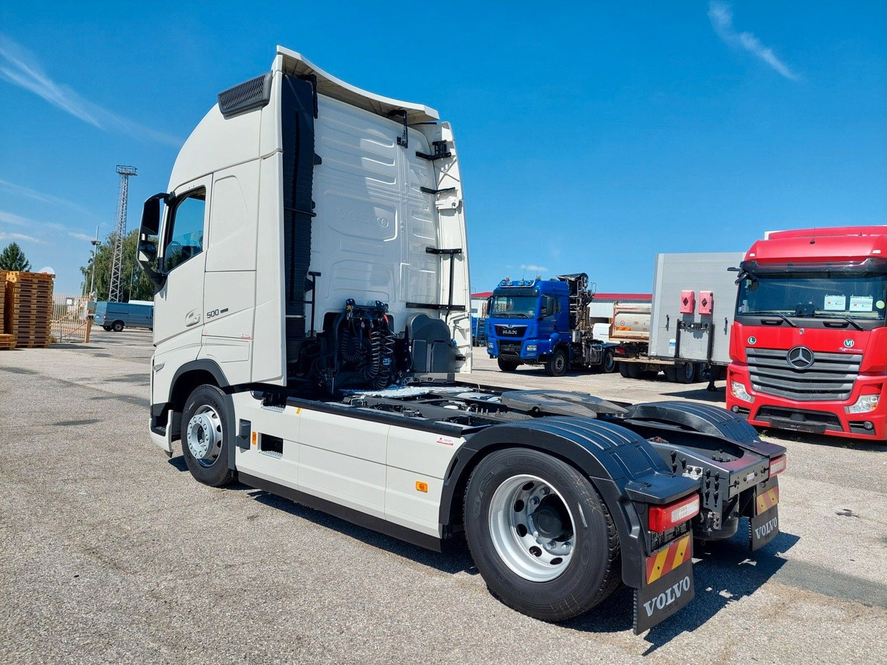 Volvo FH 13 Globetrotter XL 500 - Tracteur routier: photos 3 Volvo FH 13 Globetrotter XL 500 - Tracteur routier: photos 3