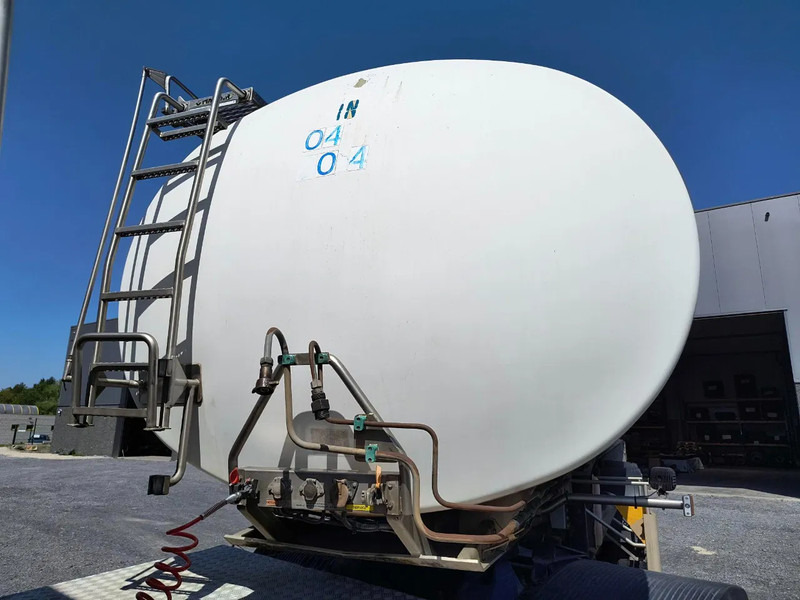 Semi-remorque citerne pour transport de lait Magyar 25000L INSULATED INOX TANK - PUMP: photos 6