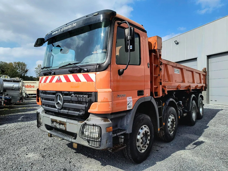Mercedes-Benz Actros 3236 8X4 - 2 SIDE TIPPER/BI-BENNE - Camion benne: photos 1 Mercedes-Benz Actros 3236 8X4 - 2 SIDE TIPPER/BI-BENNE - Camion benne: photos 1