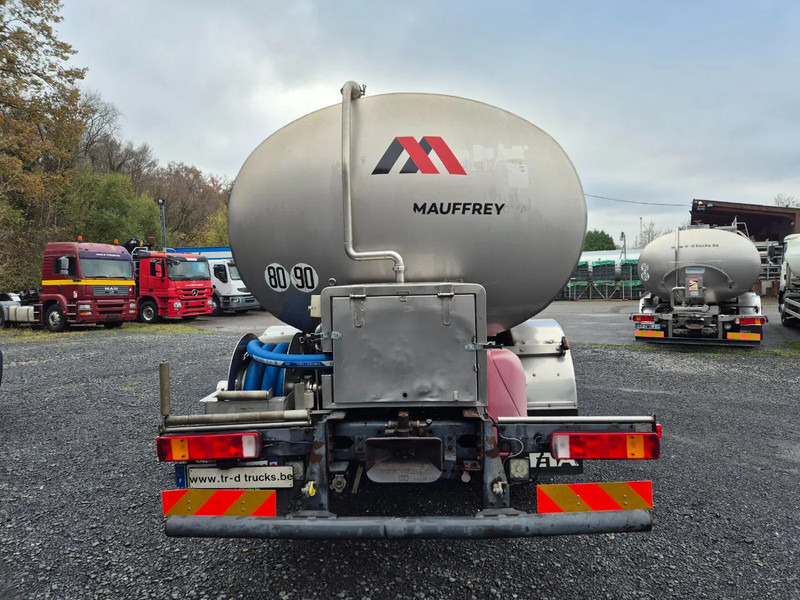 Scania P340 INSULATED INOX TANK 15000L - 1 COMP - RETARDER en leasing occasion Scania P340 INSULATED INOX TANK 15000L - 1 COMP - RETARDER: photos 6 Scania P340 INSULATED INOX TANK 15000L - 1 COMP - RETARDER en leasing occasion Scania P340 INSULATED INOX TANK 15000L - 1 COMP - RETARDER: photos 6