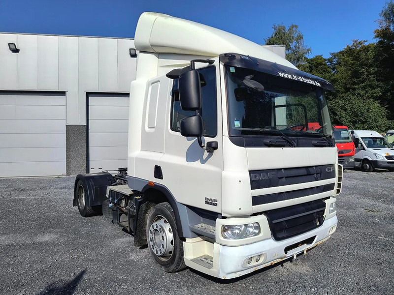 DAF CF 75.310 SPACECAB - BI COOL - VERY GOOD CONDITION - Tracteur routier: photos 3 DAF CF 75.310 SPACECAB - BI COOL - VERY GOOD CONDITION - Tracteur routier: photos 3