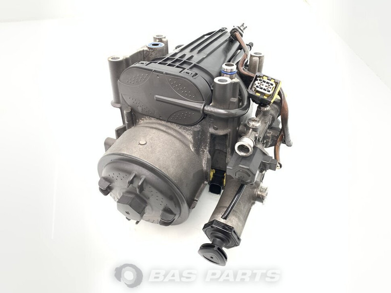 DAF Brandstoffilterhuis DAF 1951941 - Filtre à carburant pour Camion: photos 5 DAF Brandstoffilterhuis DAF 1951941 - Filtre à carburant pour Camion: photos 5