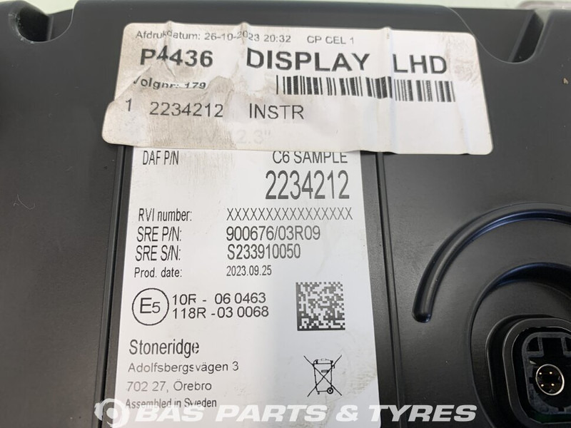 DAF Instrumentenpaneel DAF 2234212 - Panel de instrumentos pour Camion: photos 3 DAF Instrumentenpaneel DAF 2234212 - Panel de instrumentos pour Camion: photos 3