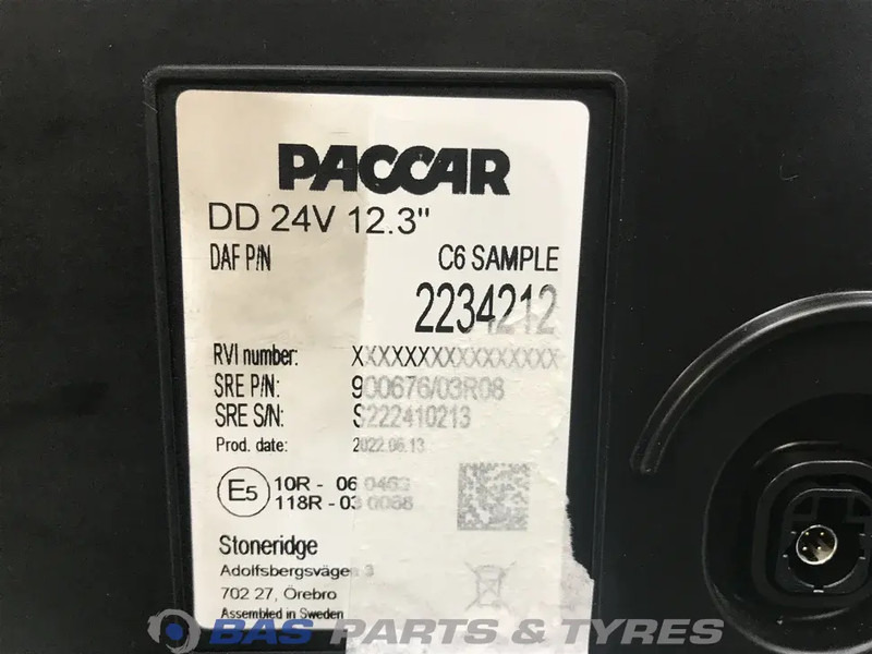 DAF Instrumentenpaneel DAF 2234212 - Panel de instrumentos pour Camion: photos 3 DAF Instrumentenpaneel DAF 2234212 - Panel de instrumentos pour Camion: photos 3