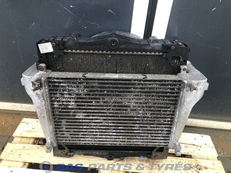 DAF LF45 Euro 4-5 - Radiateur pour Camion: photos 2 DAF LF45 Euro 4-5 - Radiateur pour Camion: photos 2