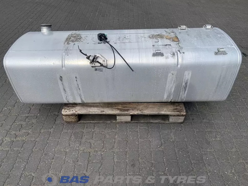DAF - Réservoir de carburant pour Camion: photos 3 DAF - Réservoir de carburant pour Camion: photos 3