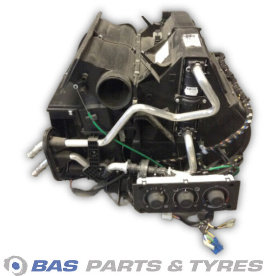 DAF Verwarming DAF 1925735 - Chauffage/ Ventilation pour Camion: photos 2 DAF Verwarming DAF 1925735 - Chauffage/ Ventilation pour Camion: photos 2