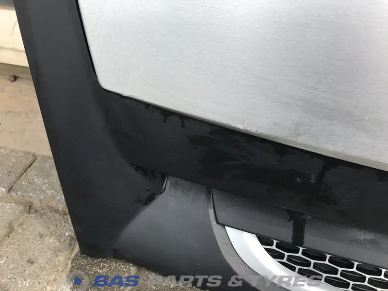 DAF XF106 Grille DAF 1892076 - Calandre pour Camion: photos 4 DAF XF106 Grille DAF 1892076 - Calandre pour Camion: photos 4