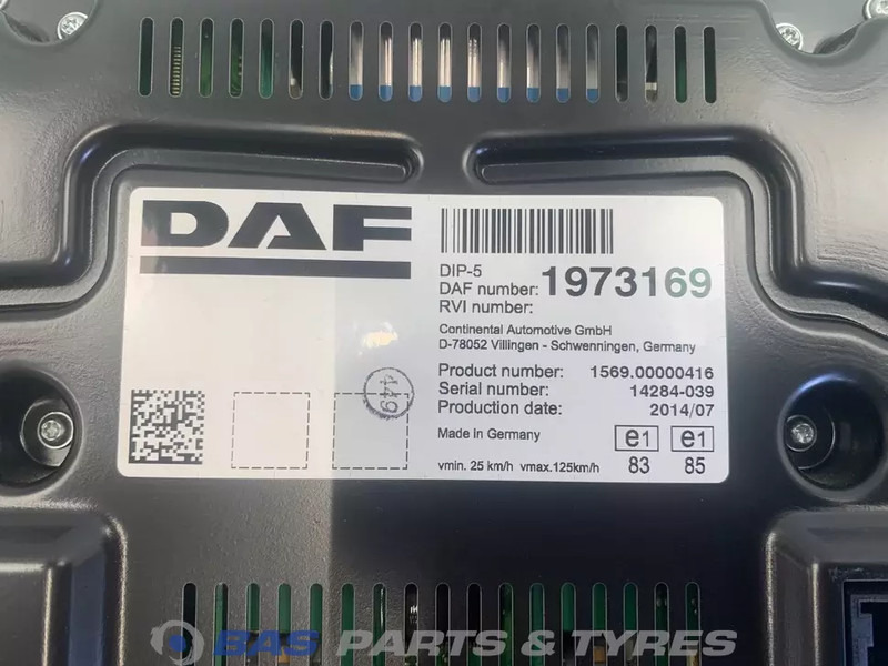 DAF XF106 - Panel de instrumentos pour Camion: photos 3 DAF XF106 - Panel de instrumentos pour Camion: photos 3