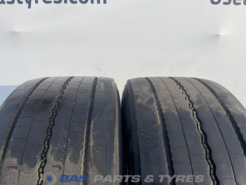 Firestone Firestone 385/65R22.5 FS422+ 160 K M+S 3PMSF gebruikte set - Pneu pour Camion: photos 2 Firestone Firestone 385/65R22.5 FS422+ 160 K M+S 3PMSF gebruikte set - Pneu pour Camion: photos 2