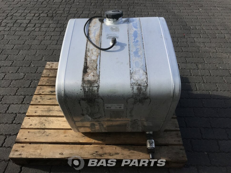 MAN Brandstoftank MAN 250 Liter 81122016245 - Réservoir de carburant pour Camion: photos 3 MAN Brandstoftank MAN 250 Liter 81122016245 - Réservoir de carburant pour Camion: photos 3