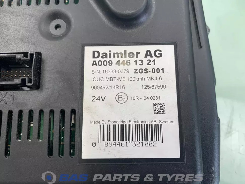 Mercedes-Benz Actros MP4 - Panel de instrumentos pour Camion: photos 3 Mercedes-Benz Actros MP4 - Panel de instrumentos pour Camion: photos 3