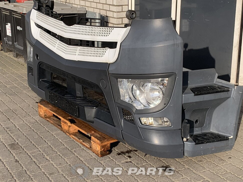 Mercedes-Benz Antos MP4 Bumper Mercedes A 960 310 23 22 - Pare-chocs pour Camion: photos 3 Mercedes-Benz Antos MP4 Bumper Mercedes A 960 310 23 22 - Pare-chocs pour Camion: photos 3