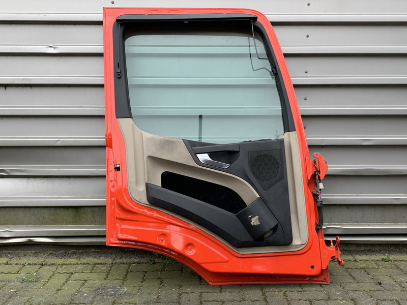 Mercedes-Benz Arocs Portier Links Mercedes A 960 720 25 03 - Portière et pièces pour Camion: photos 2 Mercedes-Benz Arocs Portier Links Mercedes A 960 720 25 03 - Portière et pièces pour Camion: photos 2