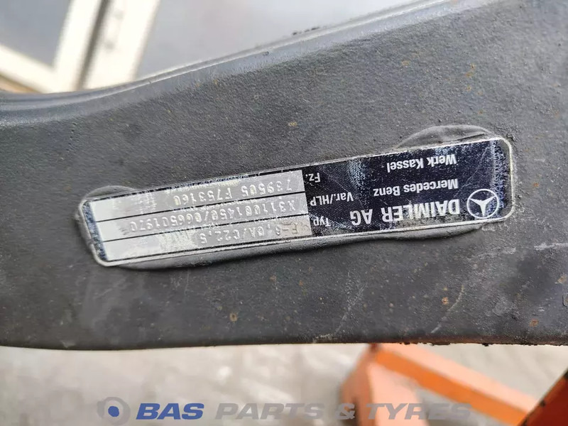 Mercedes-Benz Mercedes F-8A/C22.5 Vooras A 960 331 27 01 - Essieu avant pour Camion: photos 4 Mercedes-Benz Mercedes F-8A/C22.5 Vooras A 960 331 27 01 - Essieu avant pour Camion: photos 4