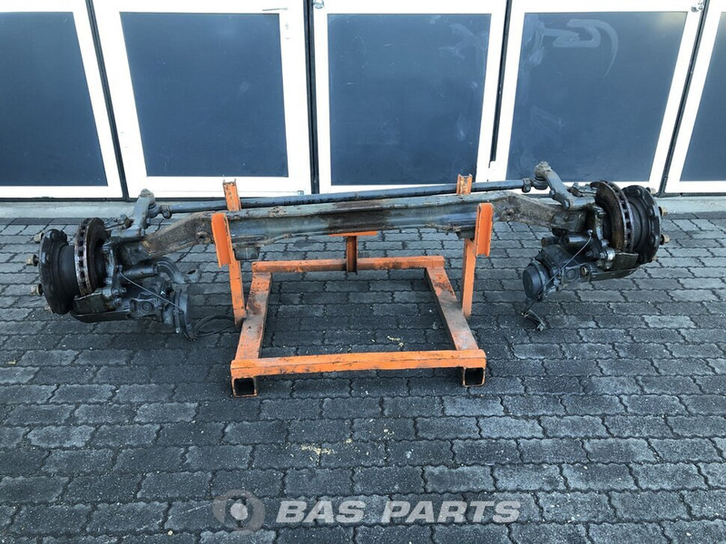 Mercedes-Benz Mercedes VL3/23DC 5.3 Vooras A 967 331 03 01 - Essieu avant pour Camion: photos 1 Mercedes-Benz Mercedes VL3/23DC 5.3 Vooras A 967 331 03 01 - Essieu avant pour Camion: photos 1