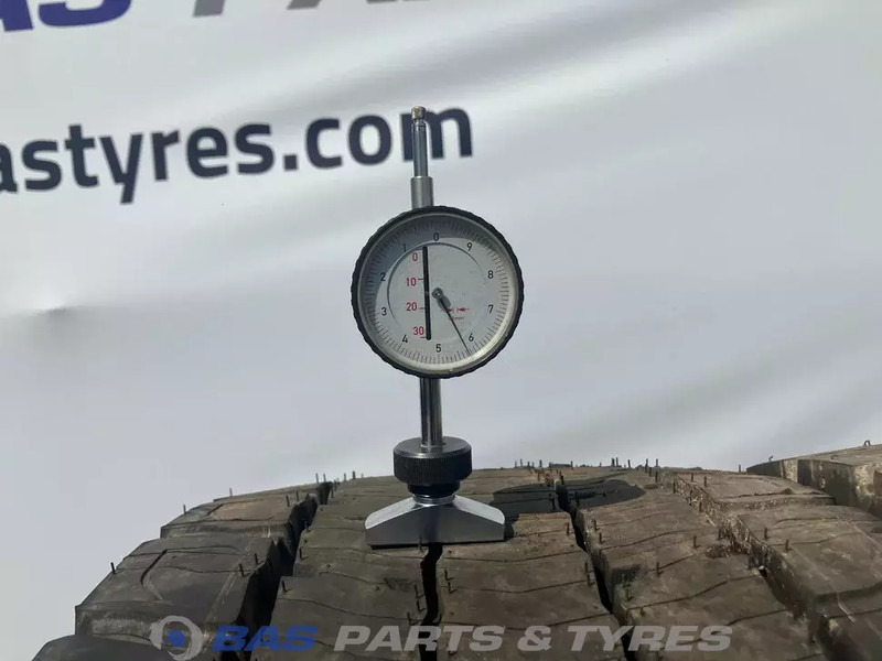 Michelin - Pneu pour Camion: photos 3 Michelin - Pneu pour Camion: photos 3