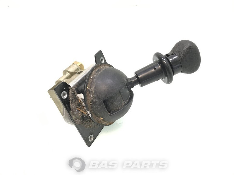 DAF Parkeerremventiel DAF 1708855 - Pièces de rechange pour Camion: photos 2 DAF Parkeerremventiel DAF 1708855 - Pièces de rechange pour Camion: photos 2