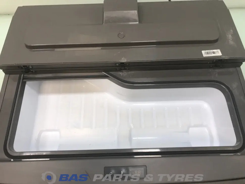 Scania P-Serie NextGen Koelkast Scania 17 Liter 2770785 - Pièces de rechange pour Camion: photos 5 Scania P-Serie NextGen Koelkast Scania 17 Liter 2770785 - Pièces de rechange pour Camion: photos 5