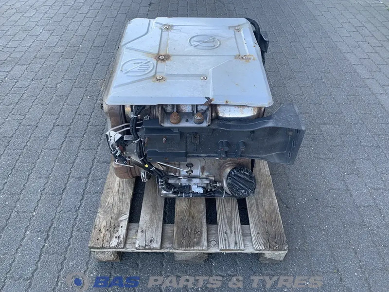 Renault  - Silencieux pour Camion: photos 2 Renault  - Silencieux pour Camion: photos 2