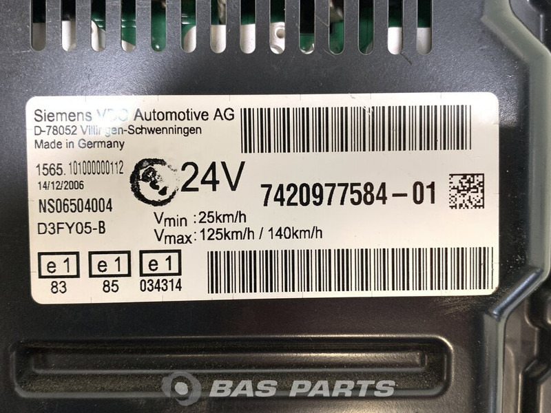 Renault Midlum Euro 4-5 Instrumentenpaneel Renault 7420977584 - Panel de instrumentos pour Camion: photos 3 Renault Midlum Euro 4-5 Instrumentenpaneel Renault 7420977584 - Panel de instrumentos pour Camion: photos 3