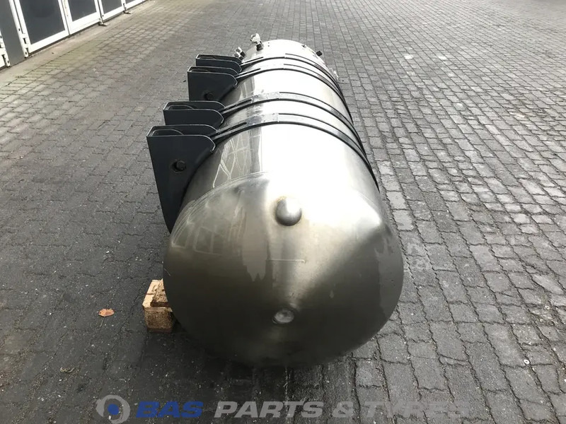 Scania LNG tank Scania 406 Liter 2782050 - Réservoir de carburant pour Camion: photos 4 Scania LNG tank Scania 406 Liter 2782050 - Réservoir de carburant pour Camion: photos 4