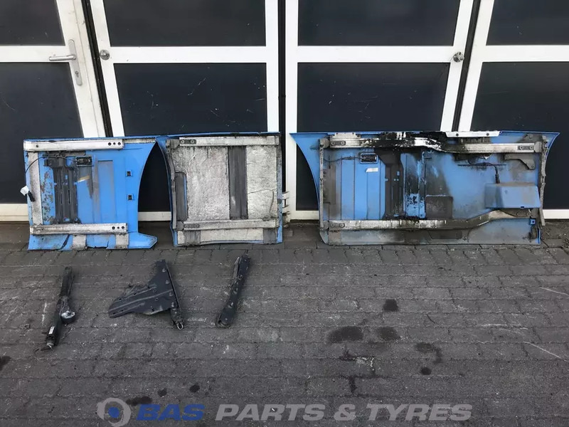 Scania P-Serie NextGen Sideskirt Set Scania 2338003 - Carrosserie et extérieur pour Camion: photos 4 Scania P-Serie NextGen Sideskirt Set Scania 2338003 - Carrosserie et extérieur pour Camion: photos 4