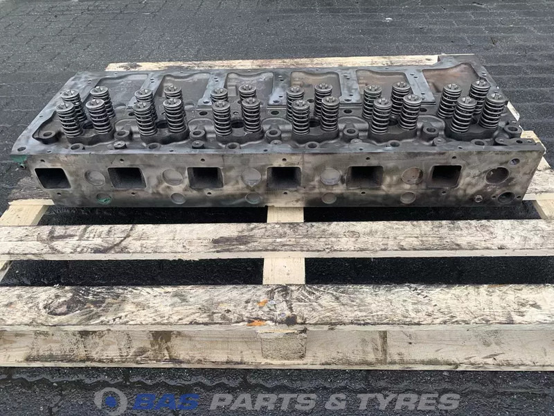 Volvo Cilinderkop Volvo D11C 450 C1 21092409 - Bloc-cylindres pour Camion: photos 3 Volvo Cilinderkop Volvo D11C 450 C1 21092409 - Bloc-cylindres pour Camion: photos 3