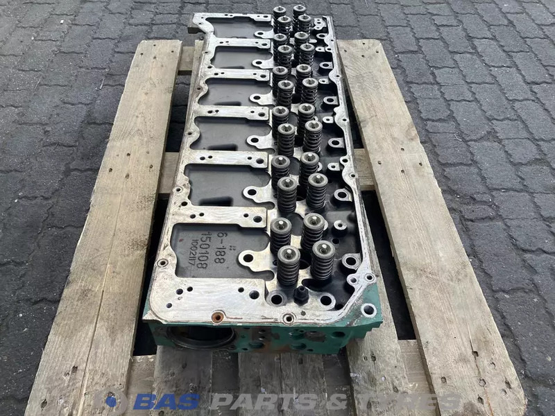 Volvo Cilinderkop Volvo D11K 410 21379389 - Bloc-cylindres pour Camion: photos 2 Volvo Cilinderkop Volvo D11K 410 21379389 - Bloc-cylindres pour Camion: photos 2