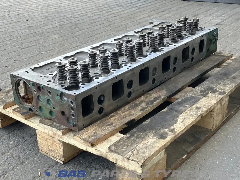 Volvo Cilinderkop Volvo D13K 500 K6 23490252 - Bloc-cylindres pour Camion: photos 3 Volvo Cilinderkop Volvo D13K 500 K6 23490252 - Bloc-cylindres pour Camion: photos 3