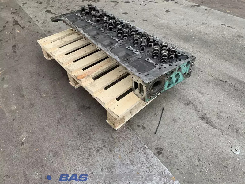Volvo Cilinderkop Volvo D13K 540 21368560 - Bloc-cylindres pour Camion: photos 4 Volvo Cilinderkop Volvo D13K 540 21368560 - Bloc-cylindres pour Camion: photos 4
