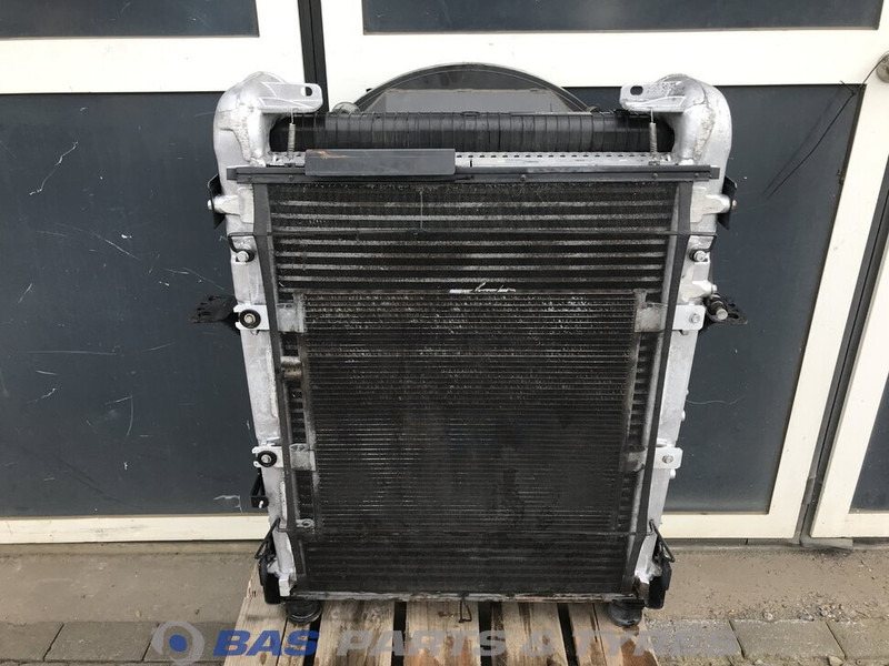 Volvo FE Euro 6 - Radiateur pour Camion: photos 1 Volvo FE Euro 6 - Radiateur pour Camion: photos 1