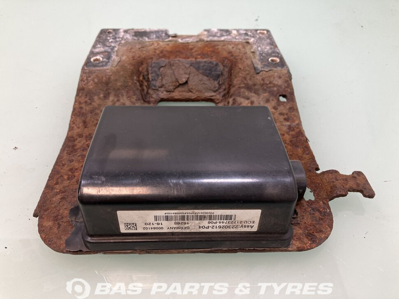 Volvo FH4 Regeleenheid Botswaarschuwing Volvo 21719200 - Lumière/ Éclairage pour Camion: photos 1 Volvo FH4 Regeleenheid Botswaarschuwing Volvo 21719200 - Lumière/ Éclairage pour Camion: photos 1