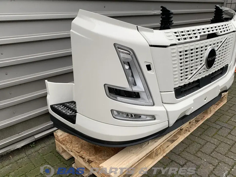 Volvo FH4B Bumper Volvo 78670304 - Pare-chocs pour Camion: photos 5 Volvo FH4B Bumper Volvo 78670304 - Pare-chocs pour Camion: photos 5