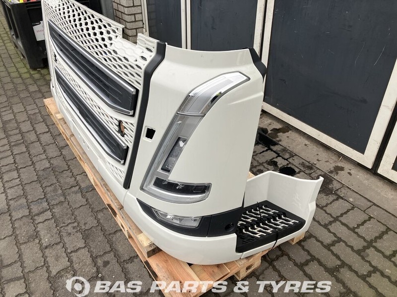 Volvo FH4B - Pare-chocs pour Camion: photos 2 Volvo FH4B - Pare-chocs pour Camion: photos 2