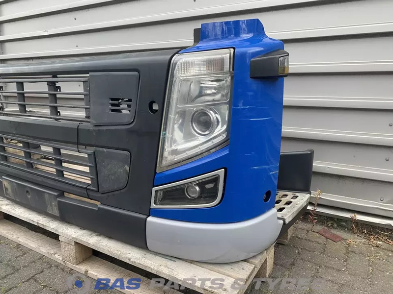 Volvo FM3 Bumper Volvo 3175417 - Pare-chocs pour Camion: photos 2 Volvo FM3 Bumper Volvo 3175417 - Pare-chocs pour Camion: photos 2