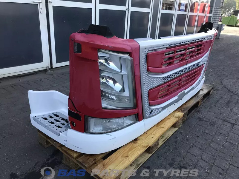 Volvo FM4 Bumper Volvo 21221129 - Pare-chocs pour Camion: photos 3 Volvo FM4 Bumper Volvo 21221129 - Pare-chocs pour Camion: photos 3