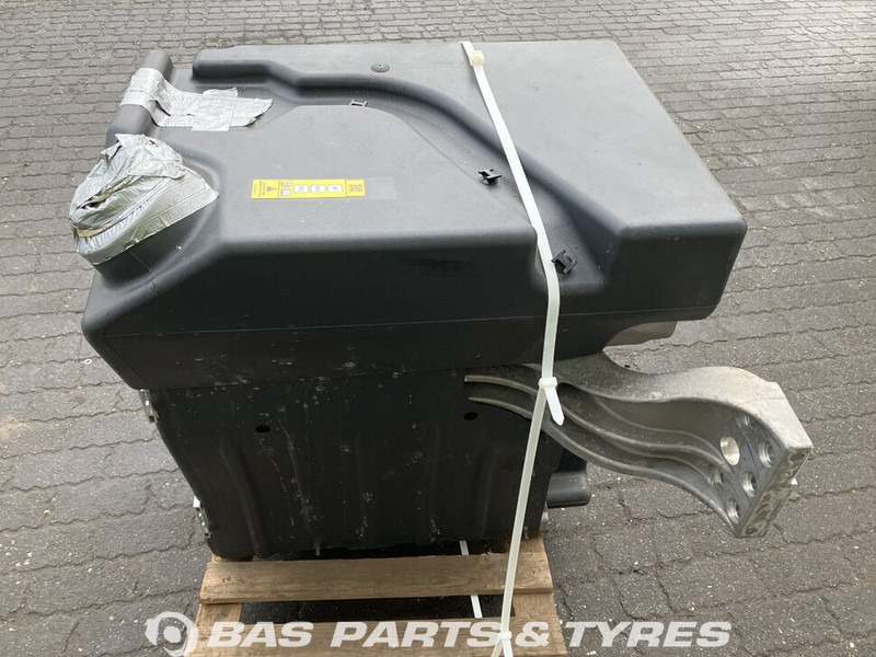 Volvo - Réservoir de carburant pour Camion: photos 2 Volvo - Réservoir de carburant pour Camion: photos 2
