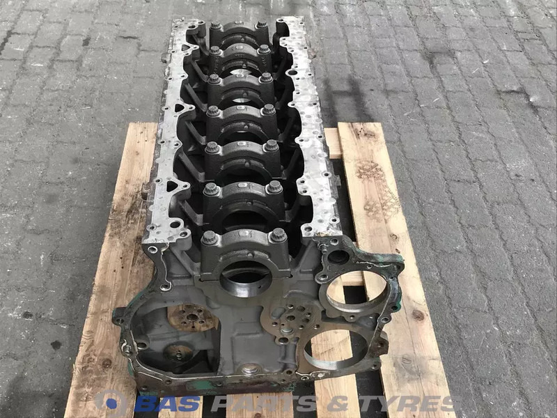 Volvo Motorblok Volvo 21961382 - Bloc-cylindres pour Camion: photos 4 Volvo Motorblok Volvo 21961382 - Bloc-cylindres pour Camion: photos 4