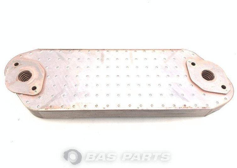 Volvo Oliekoeler Volvo 21432776 - Radiateur d'huile pour Camion: photos 1 Volvo Oliekoeler Volvo 21432776 - Radiateur d'huile pour Camion: photos 1