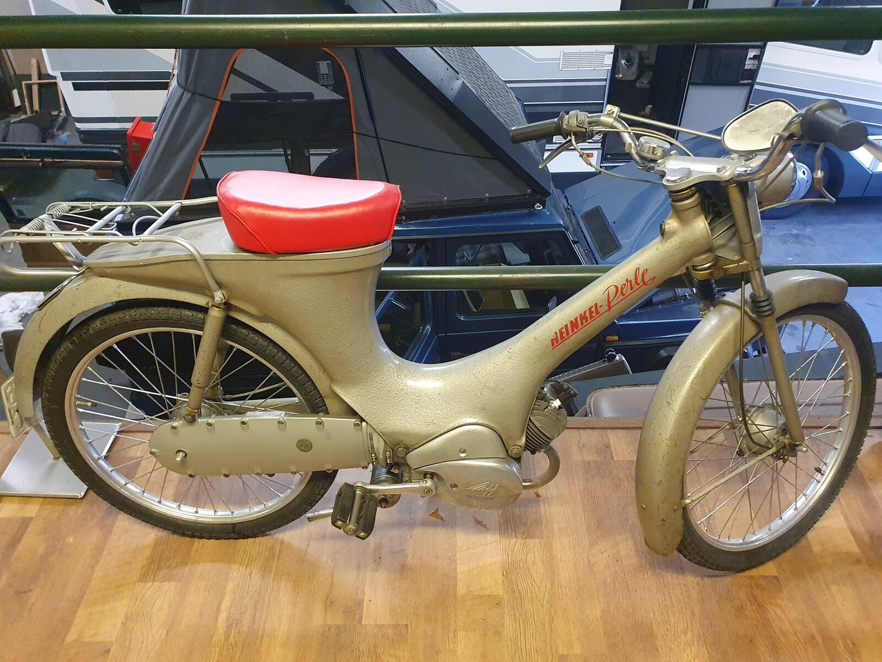 Heinkel Perle bromfiets - Autre matériel: photos 4 Heinkel Perle bromfiets - Autre matériel: photos 4