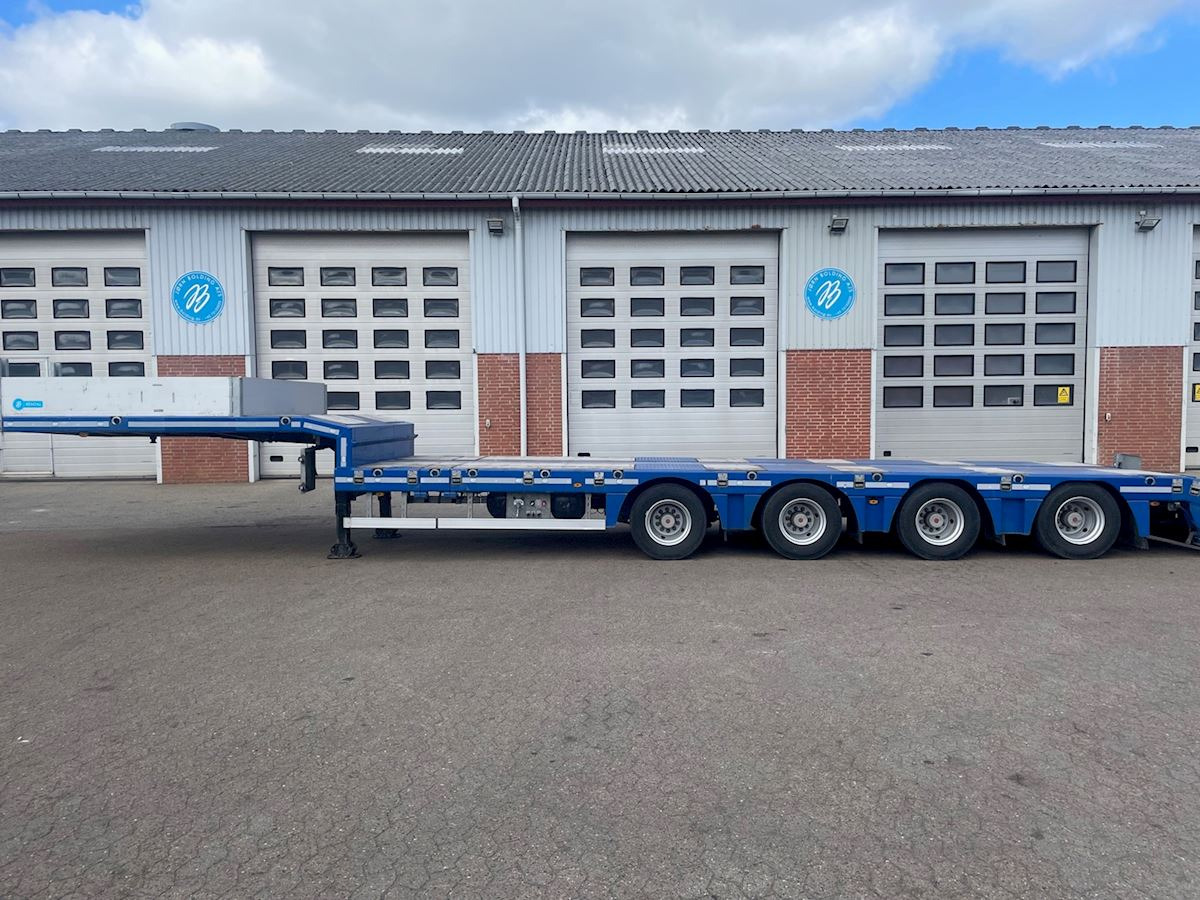 Seyit Usta 4 akslet nedbygget udtræk - Semi-remorque surbaissé: photos 2 Seyit Usta 4 akslet nedbygget udtræk - Semi-remorque surbaissé: photos 2