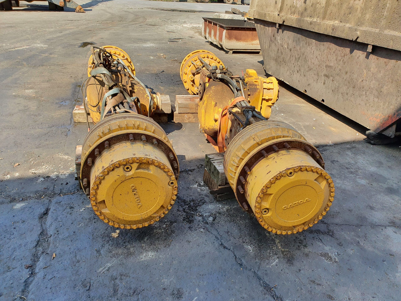 EJES VOLVO A40D - Essieu et pièces pour Engins de chantier: photos 1 EJES VOLVO A40D - Essieu et pièces pour Engins de chantier: photos 1